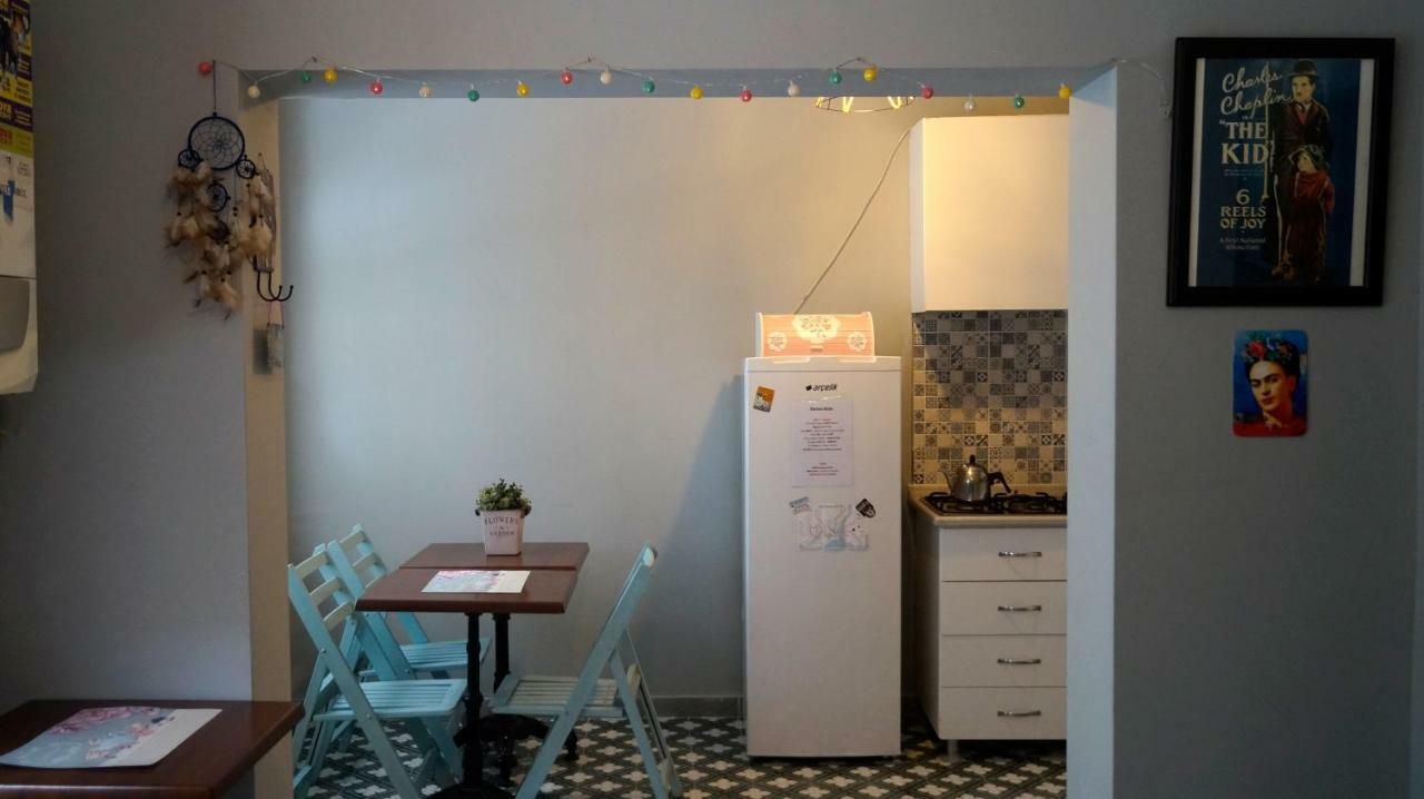 Windrose Hostel Istanbul Eksteriør bilde